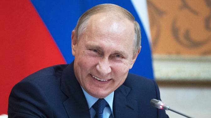 I agreed to give vladimir putin 700 rubles a month