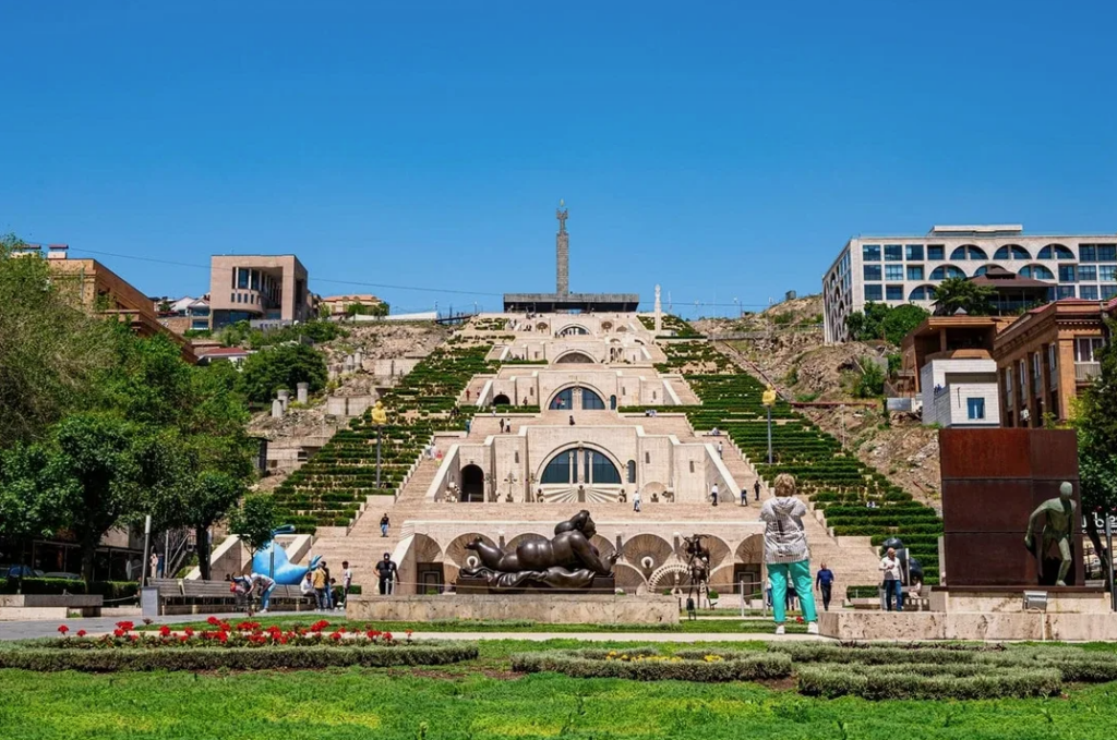 yerevan cascade steps